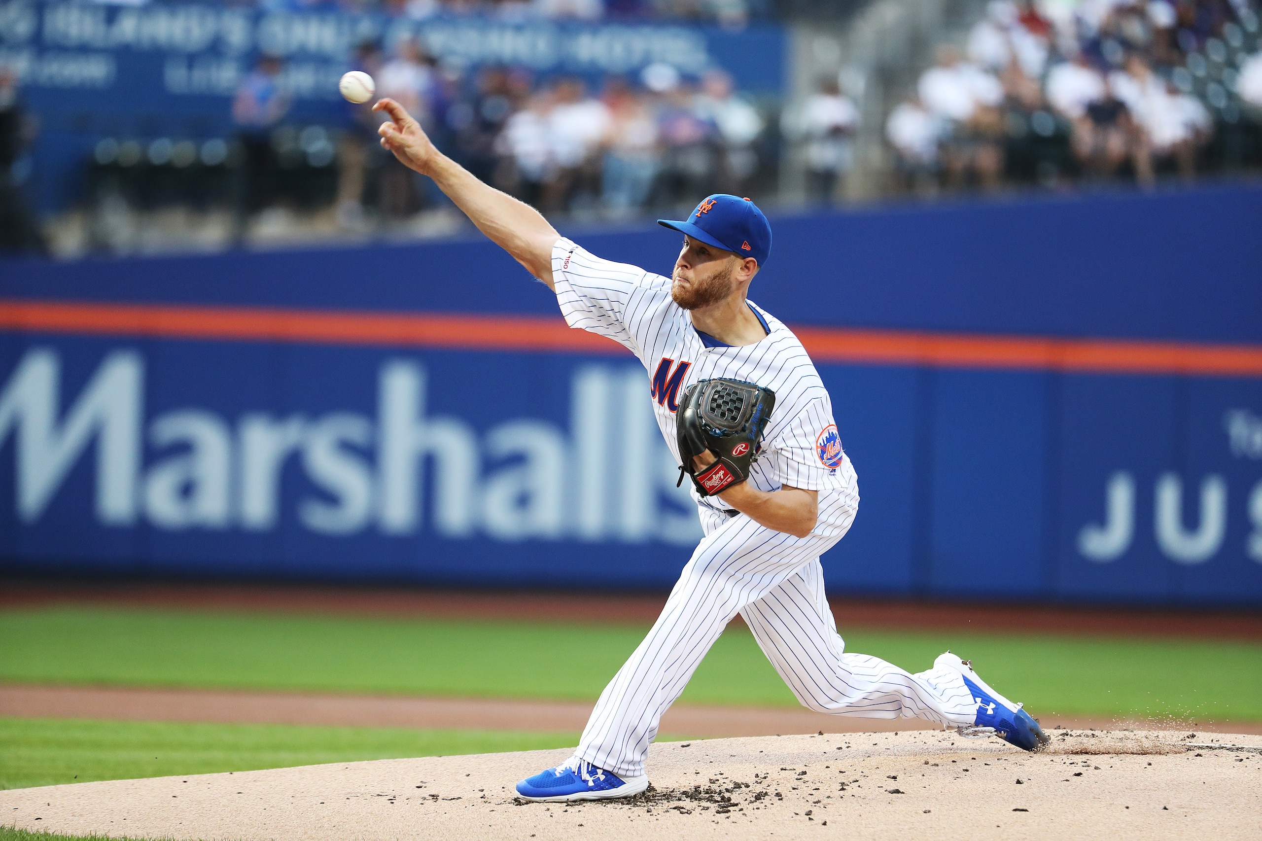 NEW YORK, NEW YORK - JULY 02:  Zack Wheeler #45 of the New York Mets pitches against the New York Yankeesduring their game at Citi Field on July 02, 2019 in New York City. (Photo by Al Bello/Getty Images)