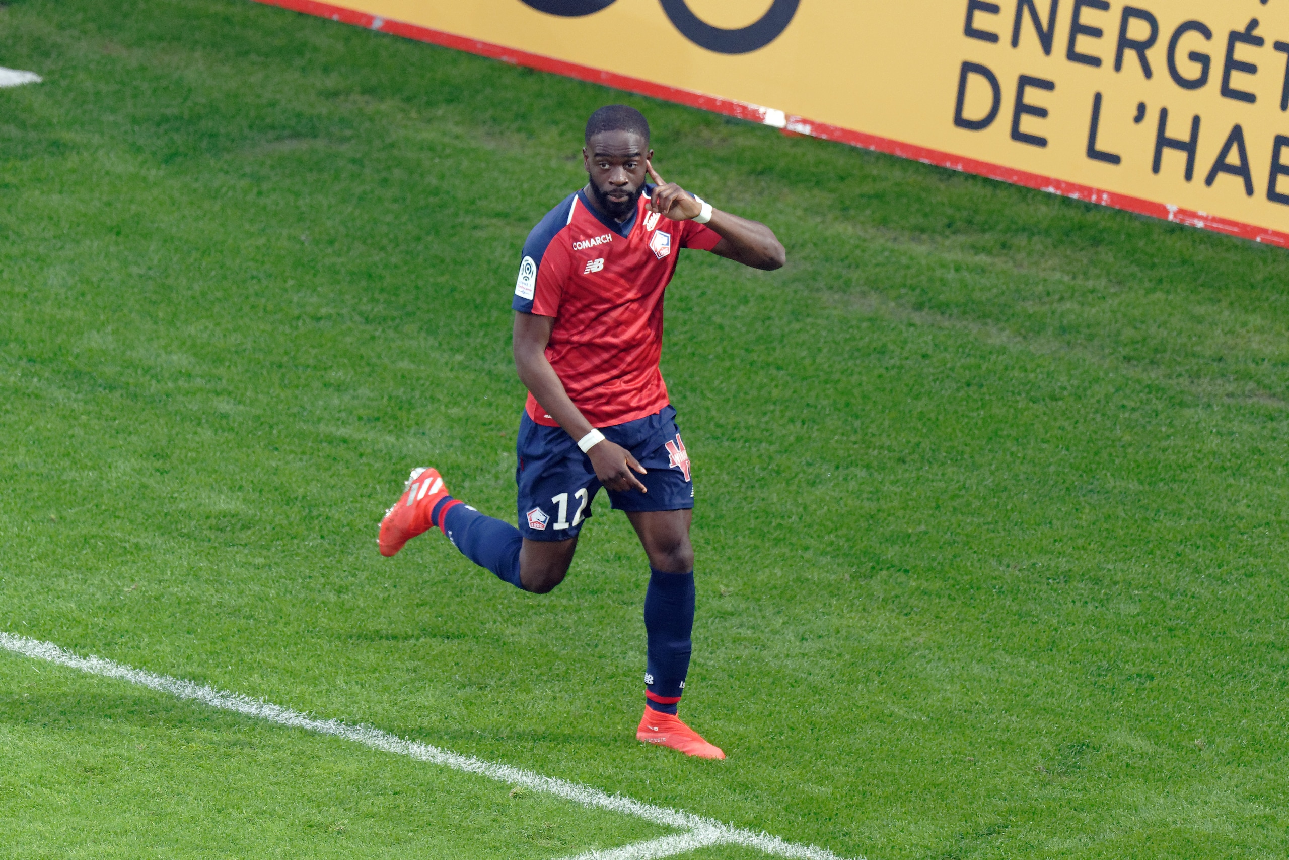 LILLE, FRANCE - MAY 18: Lille's Jonathan Ikone celebrates after scoring goal at Stade Pierre Mauroy on May 18, 2019 in Lille, France. (Photo by Sylvain Lefevre/Getty Images)