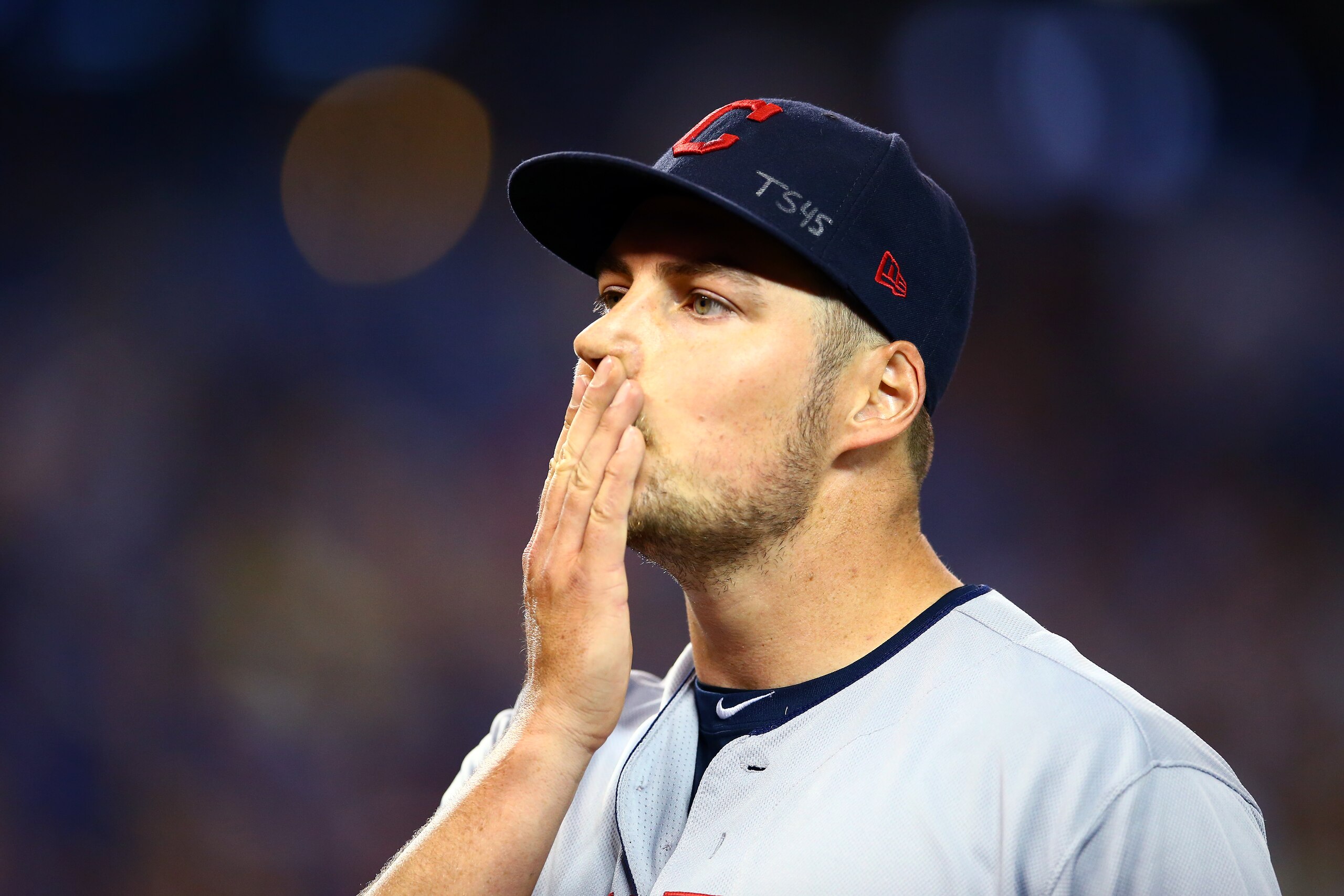 TORONTO, ON - JULY 23: Trevor Bauer #47 of the Cleveland Indians reacts in the seventh inning during a MLB game against the Toronto Blue Jays at Rogers Centre on July 23, 2019 in Toronto, Canada. (Photo by Vaughn Ridley/Getty Images) TORONTO, ON - JULY 23: Trevor Bauer #47 of the Cleveland Indians reacts in the seventh inning during a MLB game against the Toronto Blue Jays at Rogers Centre on July 23, 2019 in Toronto, Canada. (Photo by Vaughn Ridley/Getty Images)