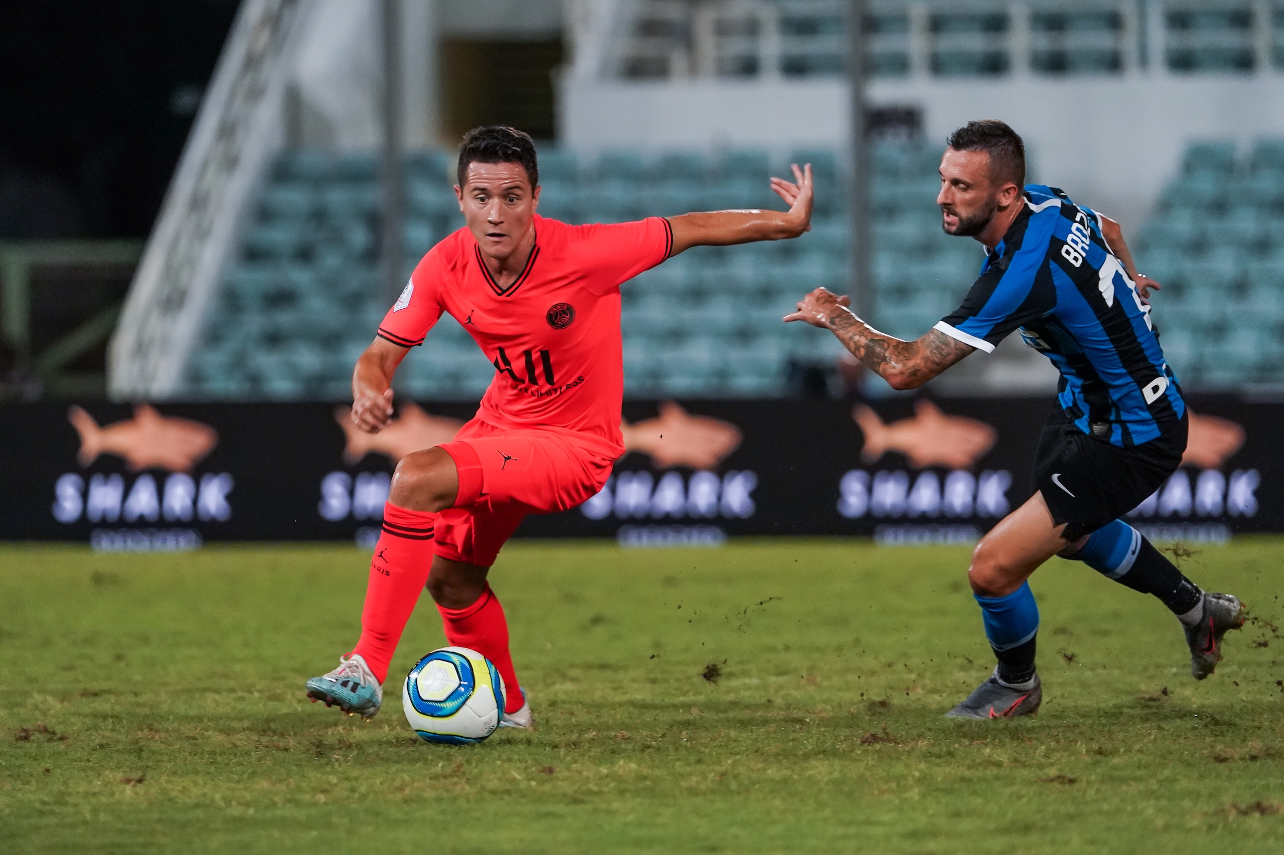 MACAU, MACAU - JULY 27: Herrera Ander of Paris Saint-Germain control the ball during the International Super Cup 2019 between Paris Saint-Germain and FC Internazionale at the Macau Taipa Olympic Sports Center on July 27, 2019 in Macau. (Photo by Ivan Shum