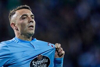 VIGO, SPAIN - MAY 18: Iago Aspas of Celta de Vigo celebrates after scoring his team's second goal during the La Liga match between RC Celta de Vigo and Rayo Vallecano de Madrid at Abanca Balaidos Stadium on May 18, 2019 in Vigo, Spain. (Photo by Quality S