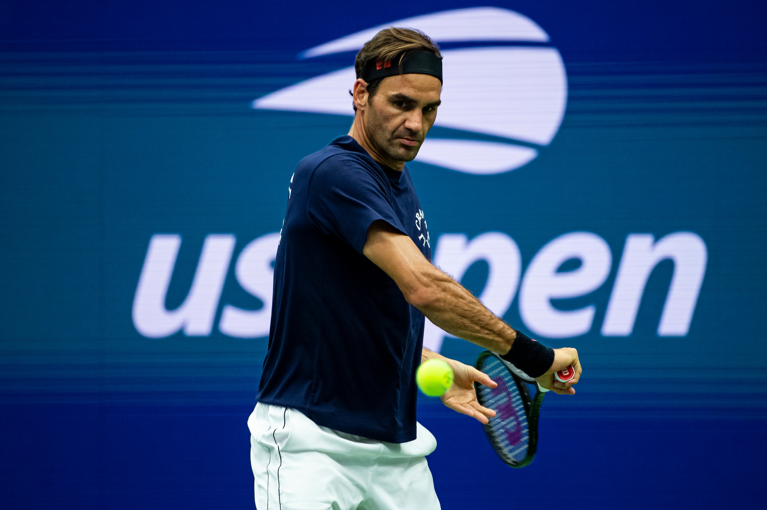 NEW YORK, NEW YORK - AUGUST 23: Roger Federer of Switzerland practices before the start of the US Open at the USTA Billie Jean King National Tennis Center on August 23, 2019 in New York City. (Photo by TPN/Getty Images) NEW YORK, NEW YORK - AUGUST 23: Roger Federer of Switzerland practices before the start of the US Open at the USTA Billie Jean King National Tennis Center on August 23, 2019 in New York City. (Photo by TPN/Getty Images)