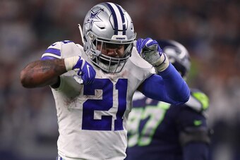 ARLINGTON, TEXAS - JANUARY 05: Ezekiel Elliott #21 of the Dallas Cowboys does the