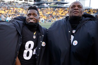 PITTSBURGH, PA - JANUARY 08:  Antonio Brown #84 and Le'Veon Bell #26 of the Pittsburgh Steelers are seen on the sidelines during the fourth quarter against the Miami Dolphins in the AFC Wild Card game at Heinz Field on January 8, 2017 in Pittsburgh, Penns