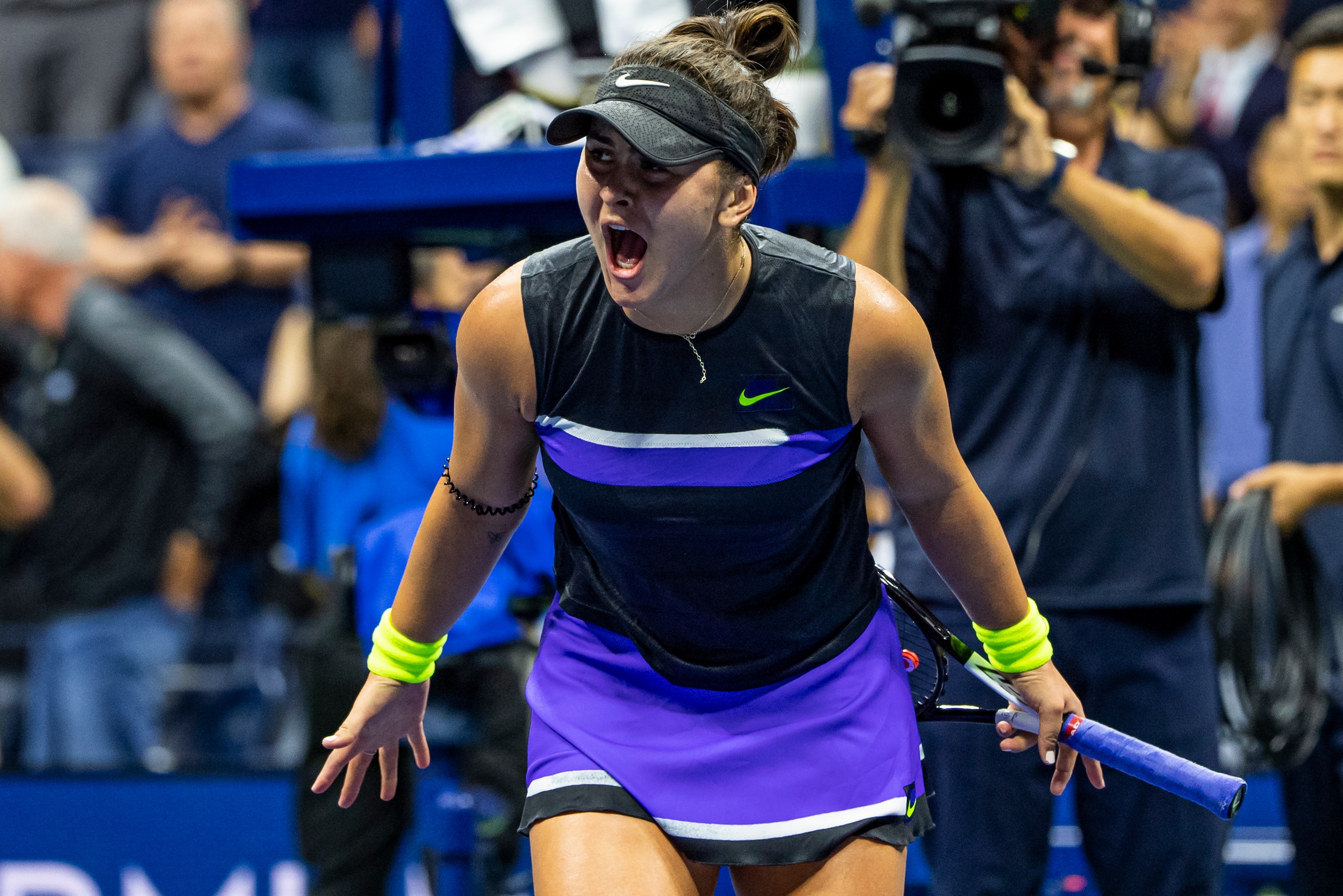 NEW YORK, NEW YORK - SEPTEMBER 05: Bianca Andreescu of Canada celebrates her victory over Belinda Bencic of Switzerland at Arthur Ashe Stadium at the USTA Billie Jean King National Tennis Center on September 05, 2019 in New York City. (Photo by TPN/Getty NEW YORK, NEW YORK - SEPTEMBER 05: Bianca Andreescu of Canada celebrates her victory over Belinda Bencic of Switzerland at Arthur Ashe Stadium at the USTA Billie Jean King National Tennis Center on September 05, 2019 in New York City. (Photo by TPN/Getty