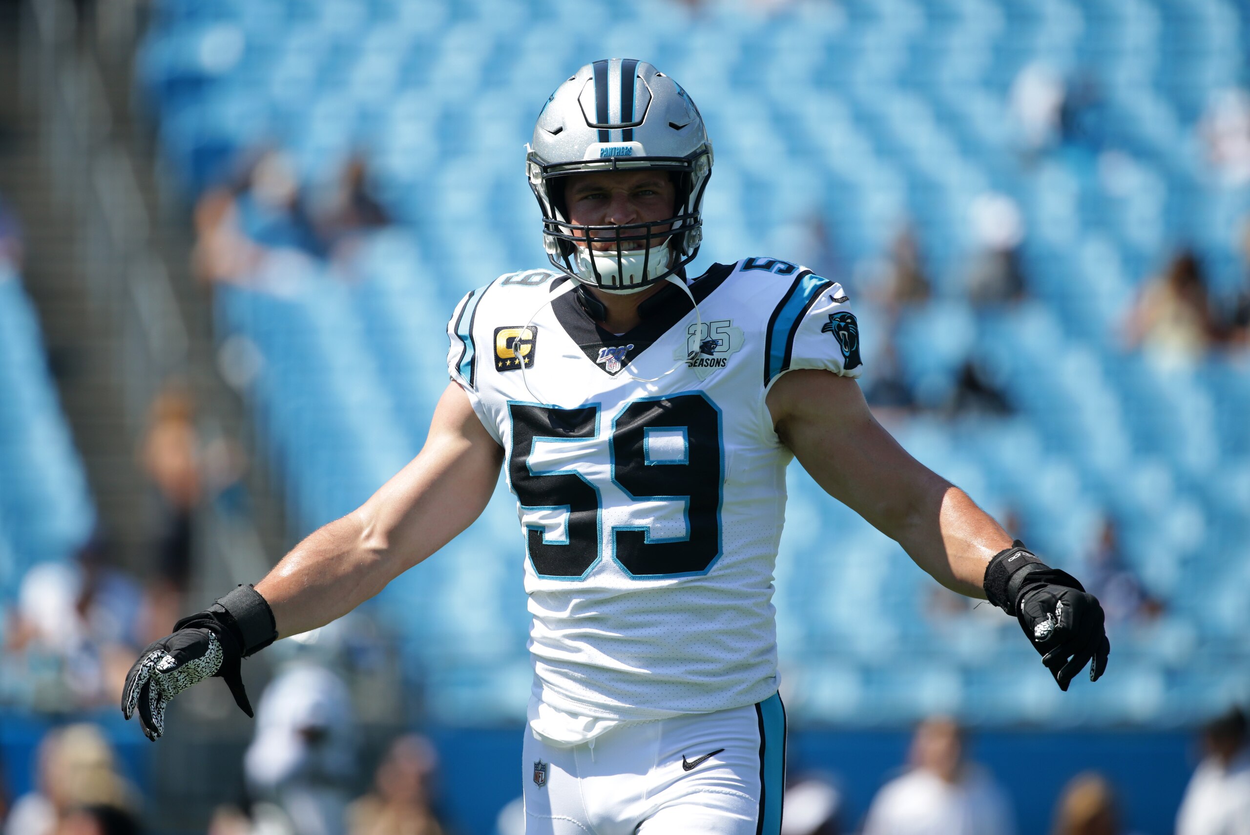 CHARLOTTE, NORTH CAROLINA - SEPTEMBER 08: Luke Kuechly #59 of the Carolina Panthers warms up ahead of their game against the Los Angeles Rams at Bank of America Stadium on September 08, 2019 in Charlotte, North Carolina. (Photo by Streeter Lecka/Getty Ima CHARLOTTE, NORTH CAROLINA - SEPTEMBER 08: Luke Kuechly #59 of the Carolina Panthers warms up ahead of their game against the Los Angeles Rams at Bank of America Stadium on September 08, 2019 in Charlotte, North Carolina. (Photo by Streeter Lecka/Getty Ima