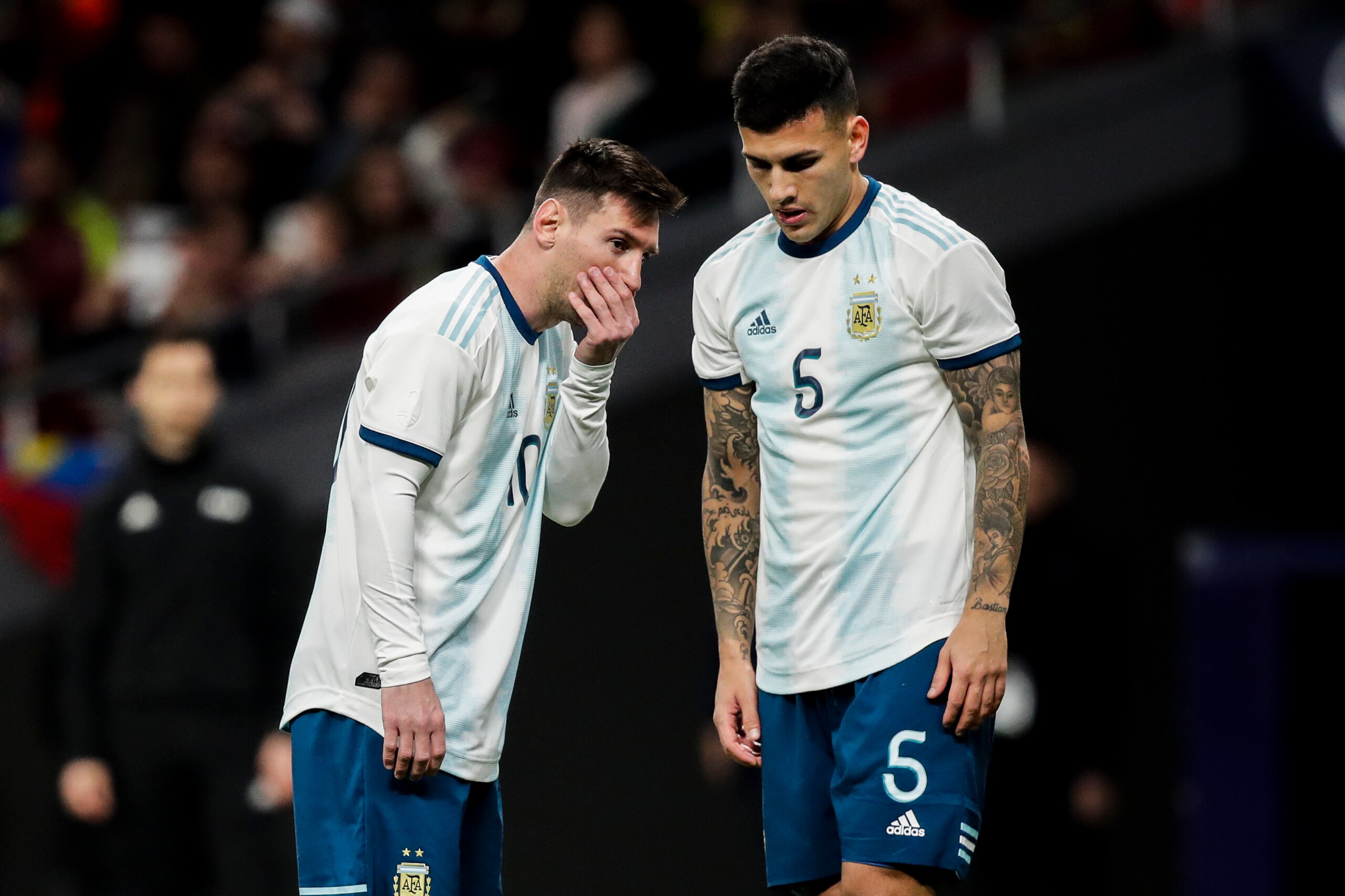 MADRID, SPAIN - MARCH 22: (L-R) Lionel Messi of Argentina, Leandro Paredes of Argentina during the  International Friendly match between Argentina  v Venezuela  at the Estadio Wanda Metropolitano on March 22, 2019 in Madrid Spain (Photo by David S. Bustam