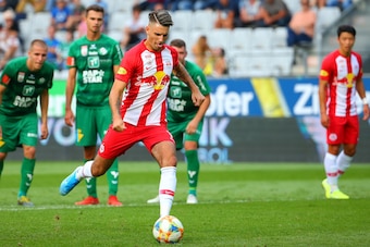 INNSBRUCK, AUSTRIA - AUGUST 31: penalty of Dominik Szoboszlai of Salzburg during the tipico Bundesliga match between WSG Swarovski Tirol and FC Red Bull Salzburg at Tivoli Stadion on August 31, 2019 in Innsbruck, Austria. (Photo by David Geieregger/SEPA.M