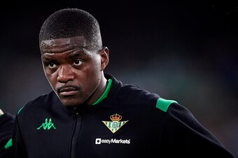 SEVILLE, SPAIN - AUGUST 31: William Carvalho of Real Betis looks on during the Liga match between Real Betis Balompie and CD Leganes at Estadio Benito Villamarin on August 31, 2019 in Seville, Spain. (Photo by Quality Sport Images/Getty Images)