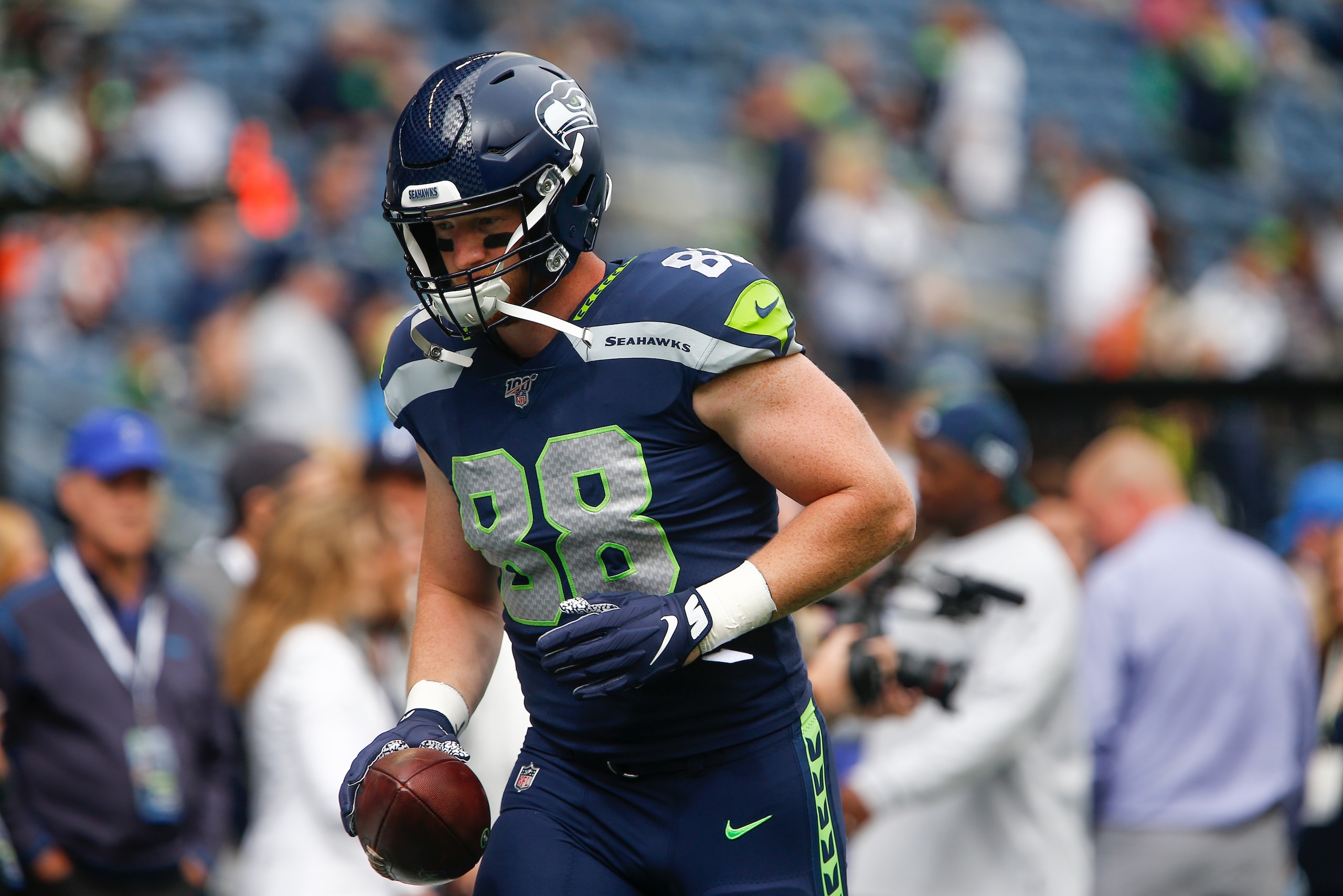 SEATTLE, WA - SEPTEMBER 08: Will Dissly #88 of the Seattle Seahawks warms up before the game against the Cincinnati Bengals at CenturyLink Field on September 8, 2019 in Seattle, Washington. (Photo by Lindsey Wasson/Getty Images)