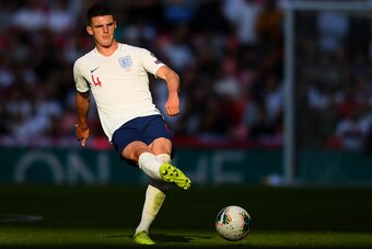 LONDON, ENGLAND - SEPTEMBER 07:  Declan Rice of England in action during the UEFA Euro 2020 qualifier match between England and Bulgaria at Wembley Stadium on September 07, 2019 in London, England. (Photo by Clive Mason/Getty Images)
