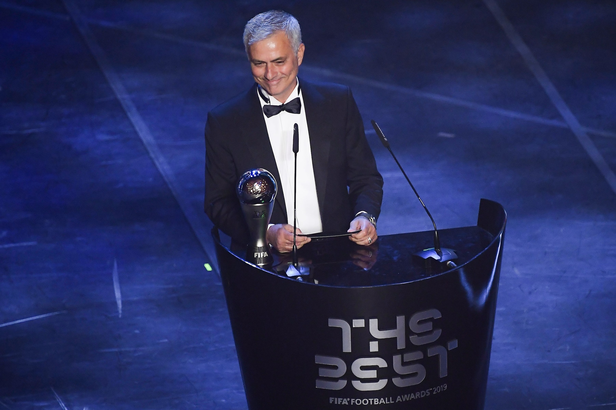 Portuguese coah Jose Mourinho presents the trophy for the Best FIFA Women's Coach of 2019 Award, during The Best FIFA Football Awards ceremony, on September 23, 2019 in Milan. (Photo by Marco Bertorello / AFP)        (Photo credit should read MARCO BERTOR