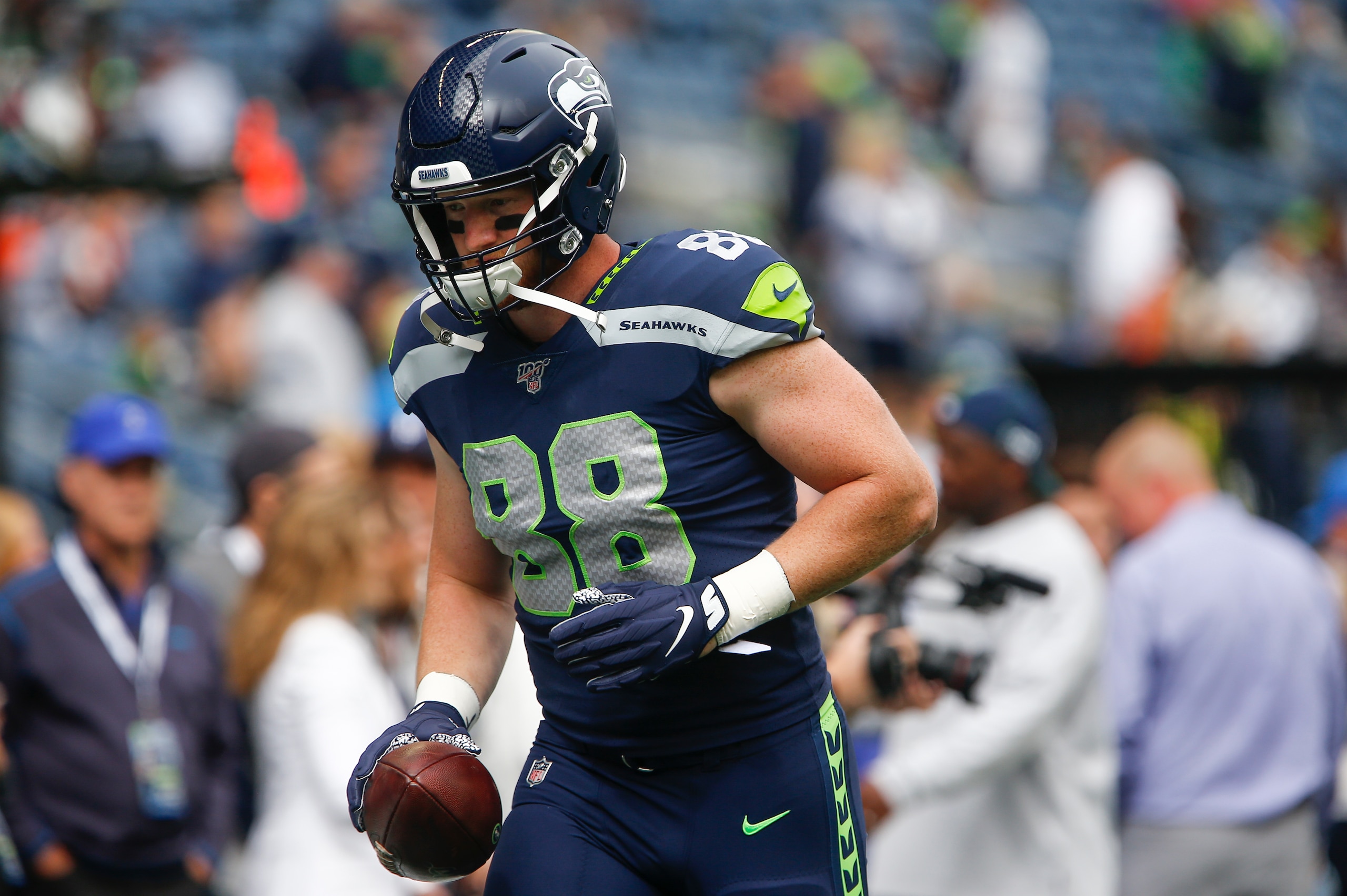 SEATTLE, WA - SEPTEMBER 08: Will Dissly #88 of the Seattle Seahawks warms up before the game against the Cincinnati Bengals at CenturyLink Field on September 8, 2019 in Seattle, Washington. (Photo by Lindsey Wasson/Getty Images) SEATTLE, WA - SEPTEMBER 08: Will Dissly #88 of the Seattle Seahawks warms up before the game against the Cincinnati Bengals at CenturyLink Field on September 8, 2019 in Seattle, Washington. (Photo by Lindsey Wasson/Getty Images)
