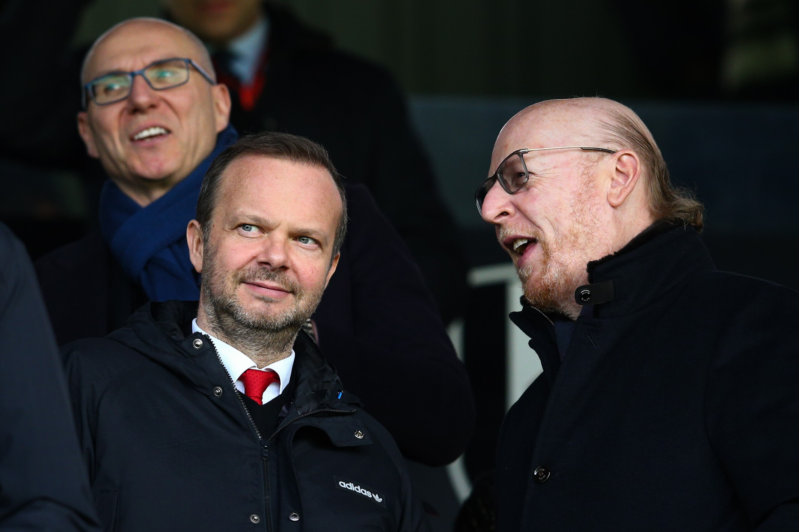 LONDON, ENGLAND - FEBRUARY 09: Manchester United chief executive Ed Woodward speaks to Manchester United co-chairman Avram Glazer ahead of the Premier League match between Fulham FC and Manchester United at Craven Cottage on February 9, 2019 in London, Un