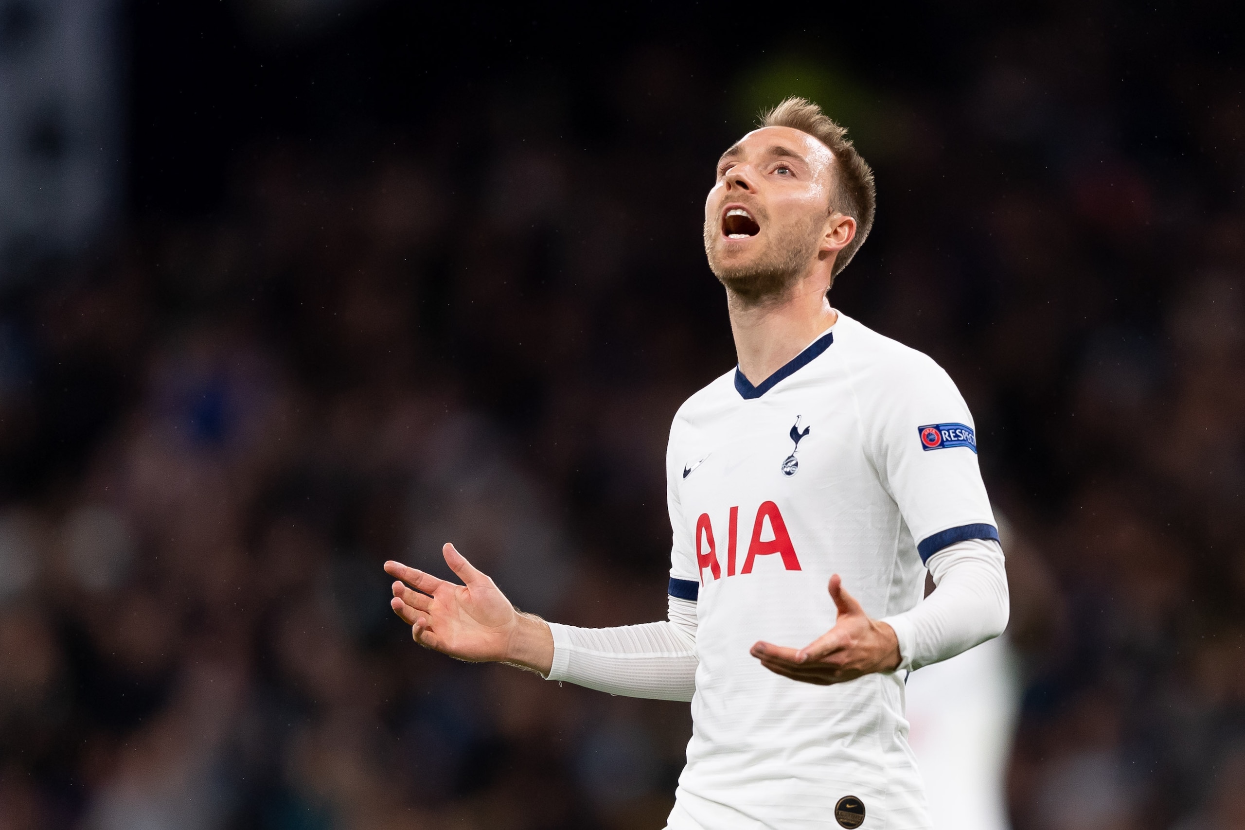 LONDON, ENGLAND - OCTOBER 01: Christian Eriksen of Tottenham Hotspur gestures during the UEFA Champions League group B match between Tottenham Hotspur and Bayern Muenchen at Tottenham Hotspur Stadium on October 1, 2019 in London, United Kingdom. (Photo by