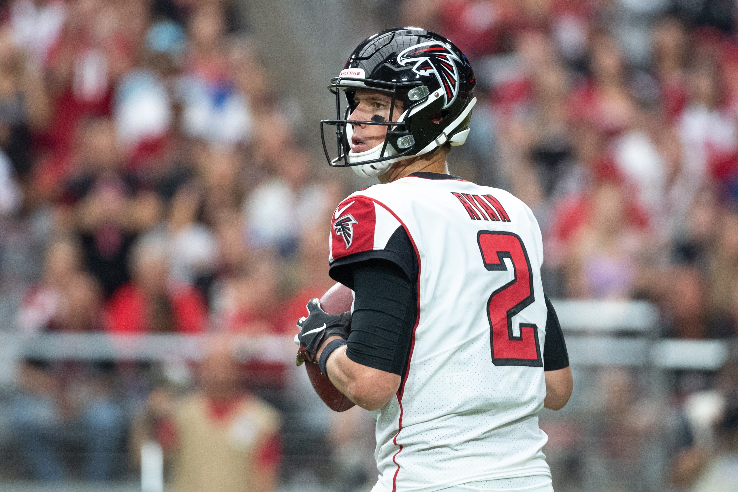 GLENDALE, ARIZONA - OCTOBER 13: Matt Ryan #2 of the Atlanta Falcons looks to make a pass in the NFL game against the Arizona Cardinals at State Farm Stadium on October 13, 2019 in Glendale, Arizona. The Cardinals defeated the Falcons 34-33. (Photo by Jenn GLENDALE, ARIZONA - OCTOBER 13: Matt Ryan #2 of the Atlanta Falcons looks to make a pass in the NFL game against the Arizona Cardinals at State Farm Stadium on October 13, 2019 in Glendale, Arizona. The Cardinals defeated the Falcons 34-33. (Photo by Jenn
