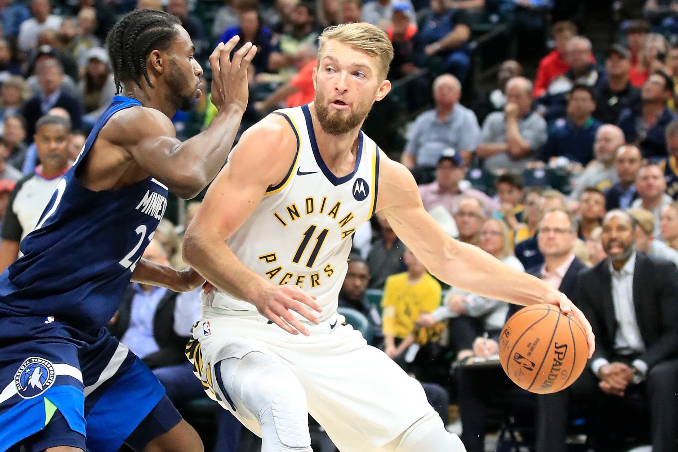 INDIANAPOLIS, INDIANA - OCTOBER 15: Domantas Sabonis #11 of the Indiana Pacers shoots the ball against the Minnesota Timberwolves at Bankers Life Fieldhouse on October 15, 2019 in Indianapolis, Indiana. (Photo by Andy Lyons/Getty Images) INDIANAPOLIS, INDIANA - OCTOBER 15: Domantas Sabonis #11 of the Indiana Pacers shoots the ball against the Minnesota Timberwolves at Bankers Life Fieldhouse on October 15, 2019 in Indianapolis, Indiana. (Photo by Andy Lyons/Getty Images)