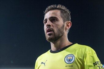 LONDON, ENGLAND - OCTOBER 19: Bernardo Silva of Manchester City looks on during the Premier League match between Crystal Palace and Manchester City at Selhurst Park on October 19, 2019 in London, United Kingdom. (Photo by Sebastian Frej/MB Media/Getty Ima