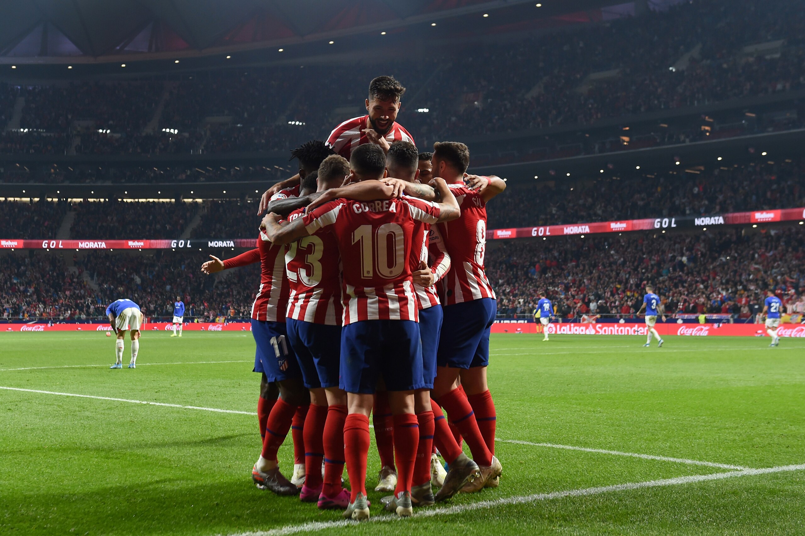MADRID, SPAIN - OCTOBER 26: Members of the Atletico de Madrid team celebrate their second goal during the La Liga match between Club Atletico de Madrid and Athletic Club at Wanda Metropolitano on October 26, 2019 in Madrid, Spain. (Photo by Denis Doyle/Ge