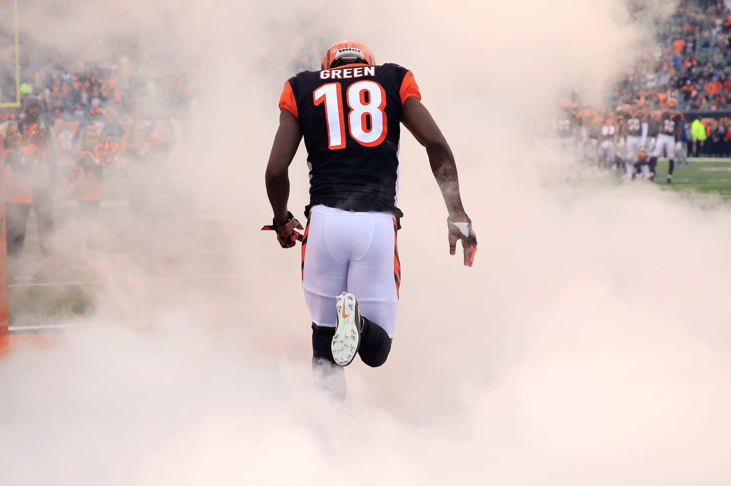 CINCINNATI, OH - OCTOBER 28: A.J. Green #18 of the Cincinnati Bengals runs onto the field before the game against the Tampa Bay Buccaneers at Paul Brown Stadium on October 28, 2018 in Cincinnati, Ohio. (Photo by Andy Lyons/Getty Images) CINCINNATI, OH - OCTOBER 28: A.J. Green #18 of the Cincinnati Bengals runs onto the field before the game against the Tampa Bay Buccaneers at Paul Brown Stadium on October 28, 2018 in Cincinnati, Ohio. (Photo by Andy Lyons/Getty Images)