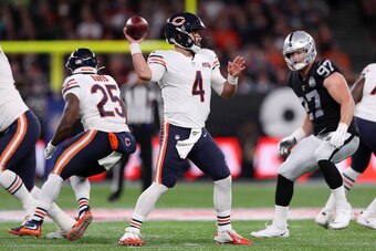 LONDON, ENGLAND - OCTOBER 06: Chase Daniel of Chicago Bears in action during the game between Chicago Bears and Oakland Raiders at Tottenham Hotspur Stadium on October 06, 2019 in London, England. (Photo by Naomi Baker/Getty Images)