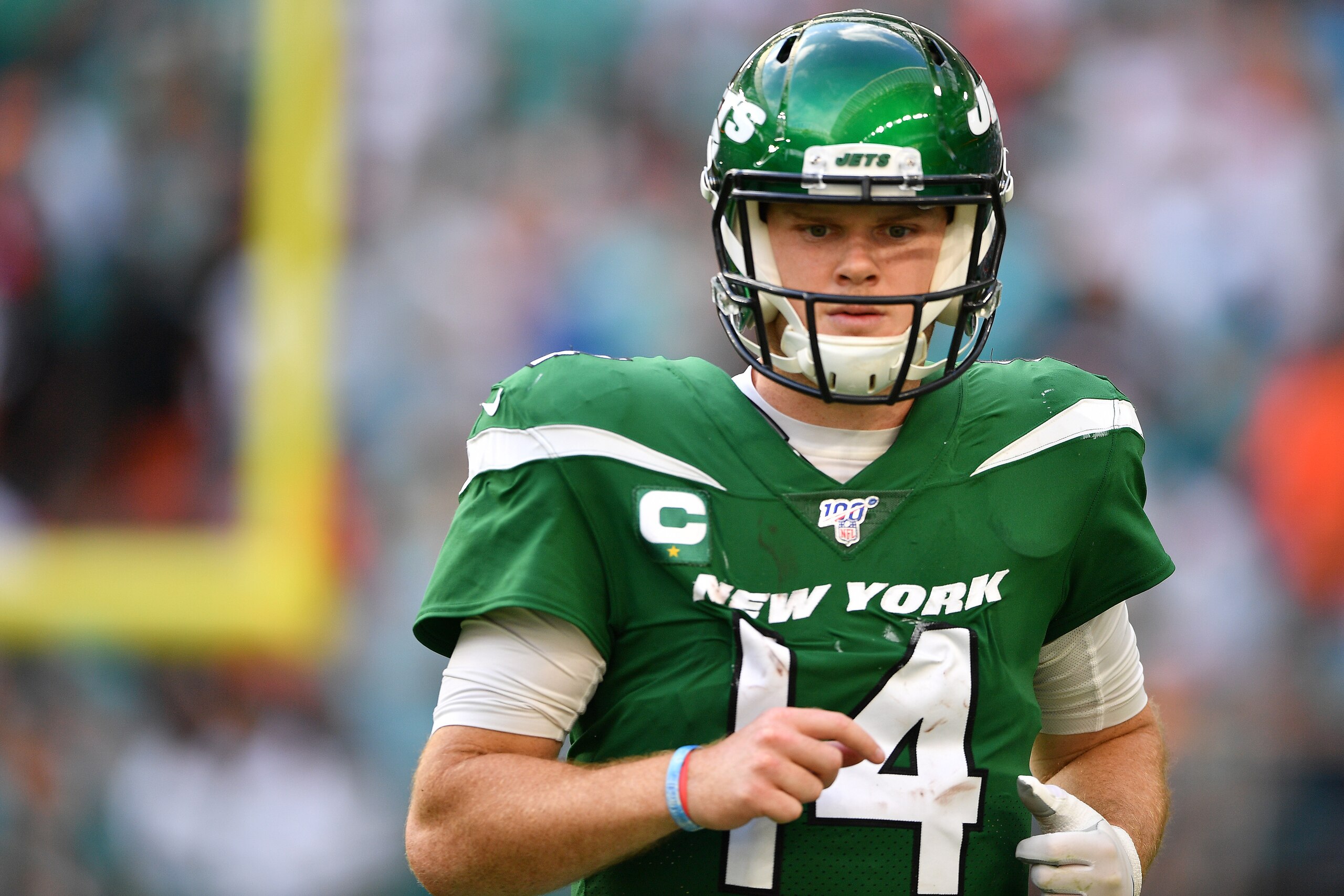 MIAMI, FLORIDA - NOVEMBER 03: Sam Darnold #14 of the New York Jets looks on during the game against the Miami Dolphins in the fourth quarter at Hard Rock Stadium on November 03, 2019 in Miami, Florida. (Photo by Mark Brown/Getty Images)