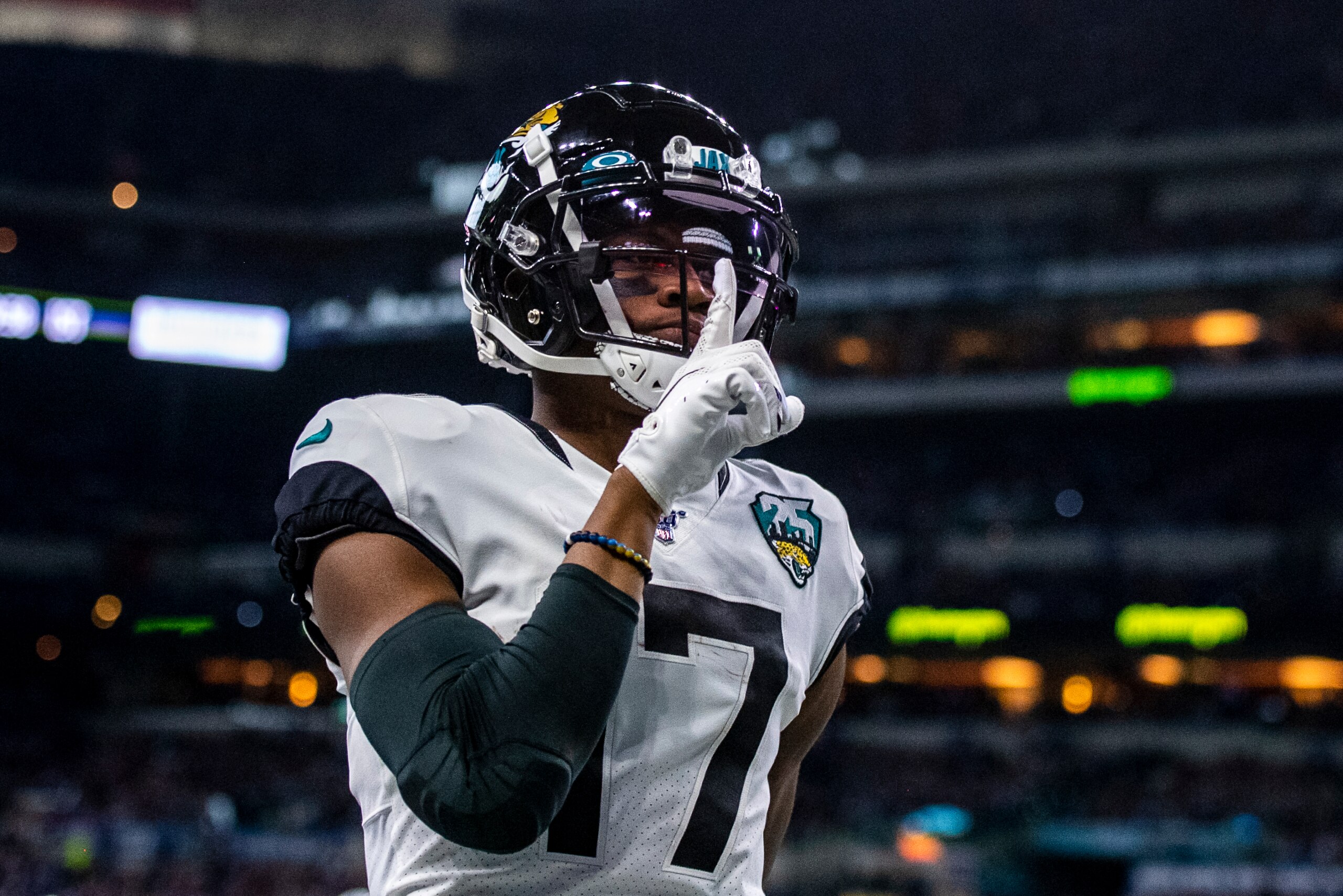 INDIANAPOLIS, IN - NOVEMBER 17: DJ Chark Jr. #17 of the Jacksonville Jaguars shushes the crowd after making a touchdown catch in the first quarter of the game against the Indianapolis Colts at Lucas Oil Stadium on November 17, 2019 in Indianapolis, Indian