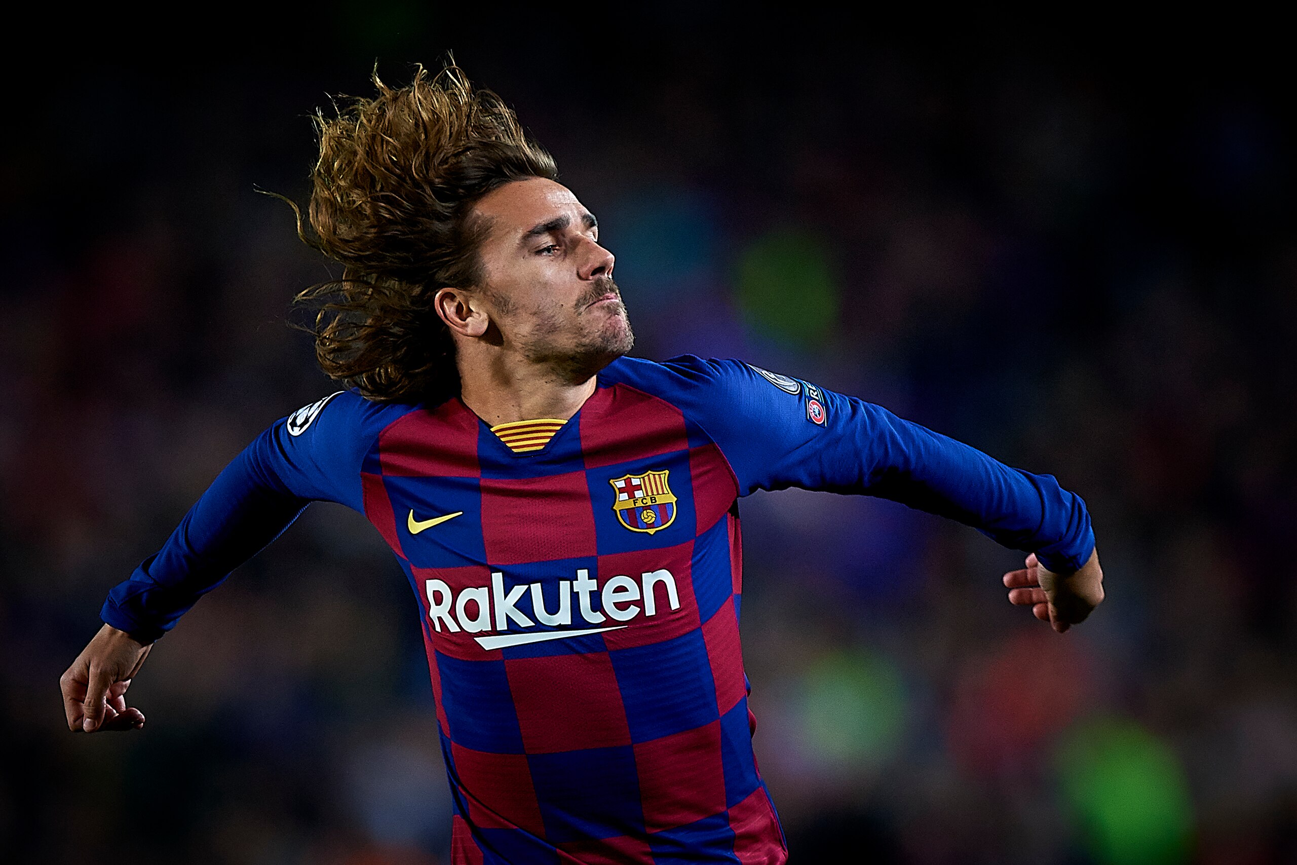 BARCELONA, SPAIN - NOVEMBER 27: Antoine Griezmann of Barcelona reacts during the UEFA Champions League group F match between FC Barcelona and Borussia Dortmund at Camp Nou on November 27, 2019 in Barcelona, Spain. (Photo by Pablo Morano/MB Media/Getty Ima