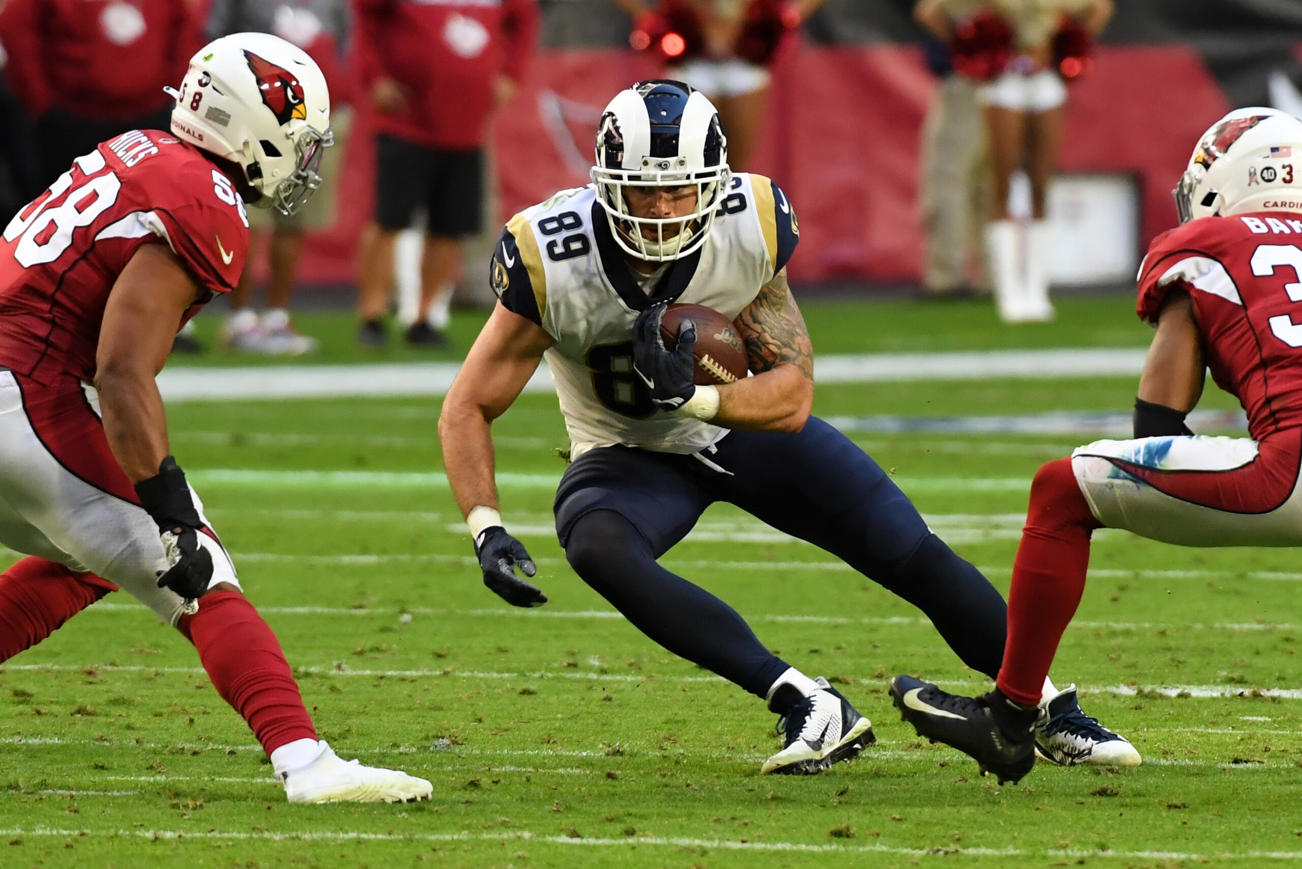 GLENDALE, ARIZONA - DECEMBER 01: Tyler Higbee #89 of the Los Angeles Rams runs with the ball against the Arizona Cardinals at State Farm Stadium on December 01, 2019 in Glendale, Arizona. (Photo by Norm Hall/Getty Images) GLENDALE, ARIZONA - DECEMBER 01: Tyler Higbee #89 of the Los Angeles Rams runs with the ball against the Arizona Cardinals at State Farm Stadium on December 01, 2019 in Glendale, Arizona. (Photo by Norm Hall/Getty Images)