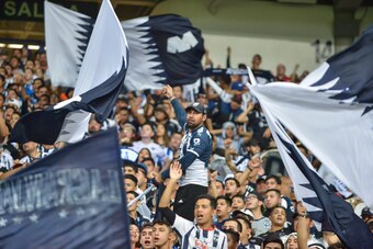 MONTERREY, MEXICO - DECEMBER 04: Fans of Monterrey cheer the teamduring the Semifinals first leg match between Monterrey and Necaxa as part of the Torneo Apertura 2019 Liga MX at BBVA Stadium on December 04, 2019 in Monterrey, Mexico. (Photo by Azael Rodr