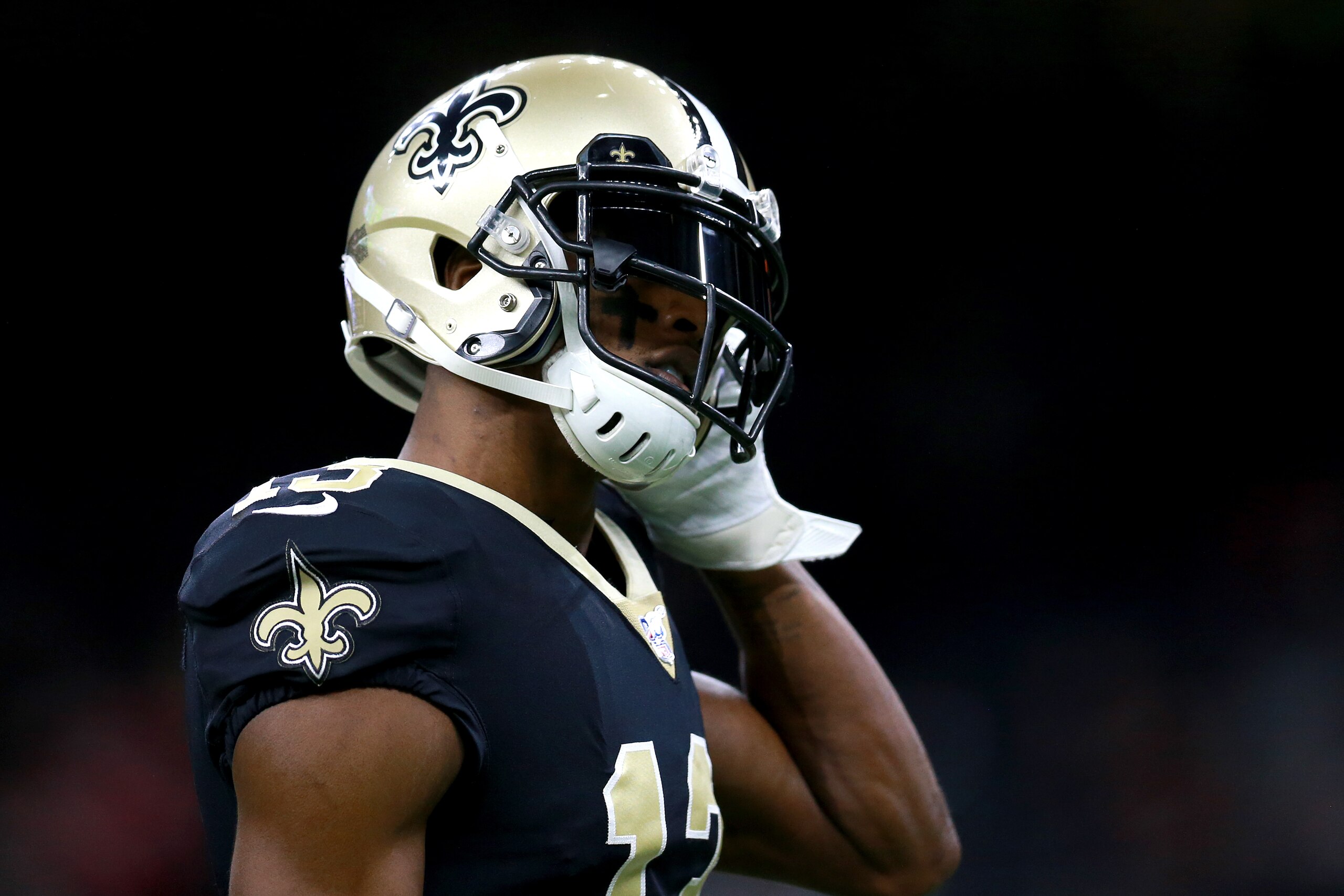 NEW ORLEANS, LOUISIANA - DECEMBER 08:  Michael Thomas #13 of the New Orleans Saints warms up prior to the start of a NFL game against the San Francisco 49ers at the Mercedes Benz Superdome on December 08, 2019 in New Orleans, Louisiana. (Photo by Sean Gar