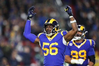 LOS ANGELES, CALIFORNIA - DECEMBER 08: Linebacker Dante Fowler #56 of the Los Angeles Rams amps up the crowd during the game against the Seattle Seahawks at Los Angeles Memorial Coliseum on December 08, 2019 in Los Angeles, California. (Photo by Meg Oliph