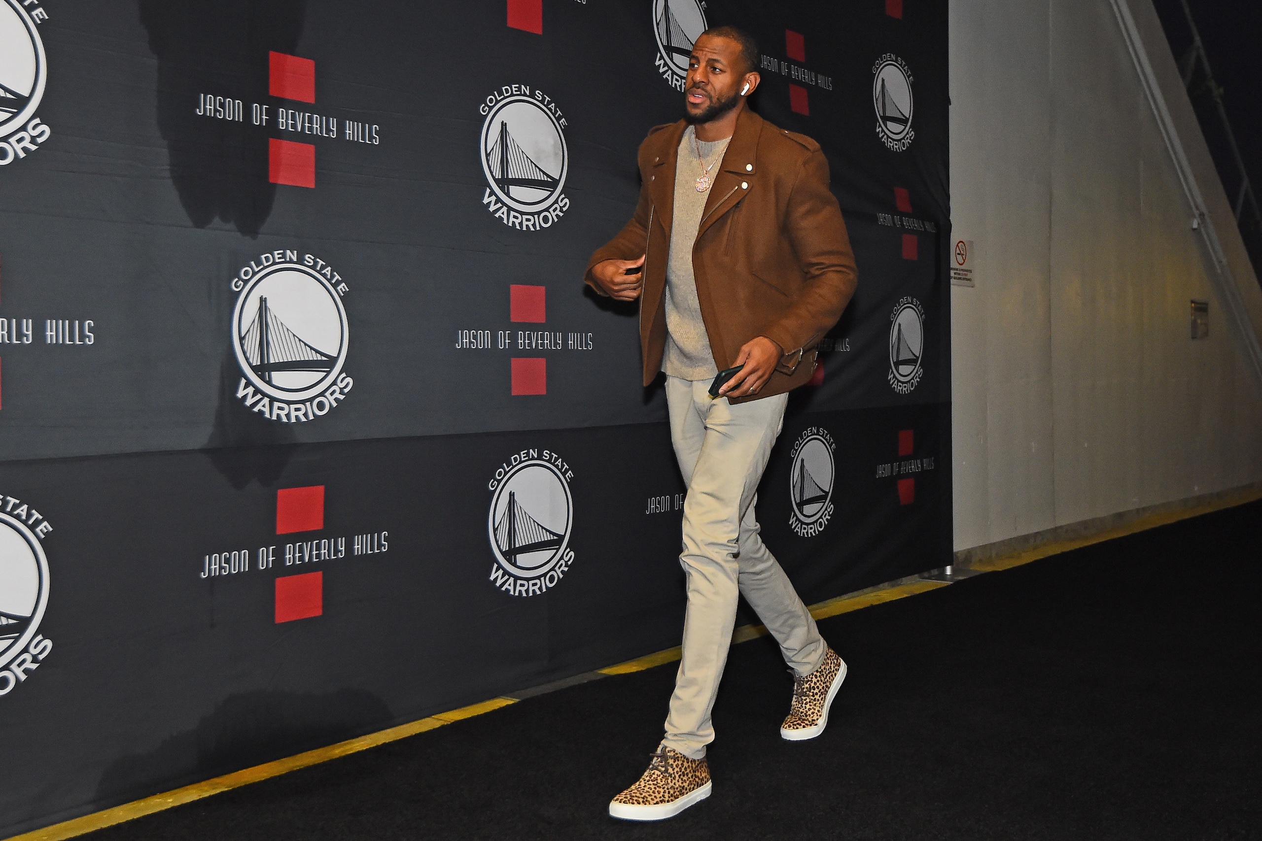 OAKLAND, CA - DECEMBER 17: Andre Iguodala #9 of the Golden State Warriors arrives for the game against the Memphis Grizzlies on December 17, 2018 at ORACLE Arena in Oakland, California. NOTE TO USER: User expressly acknowledges and agrees that, by downloa