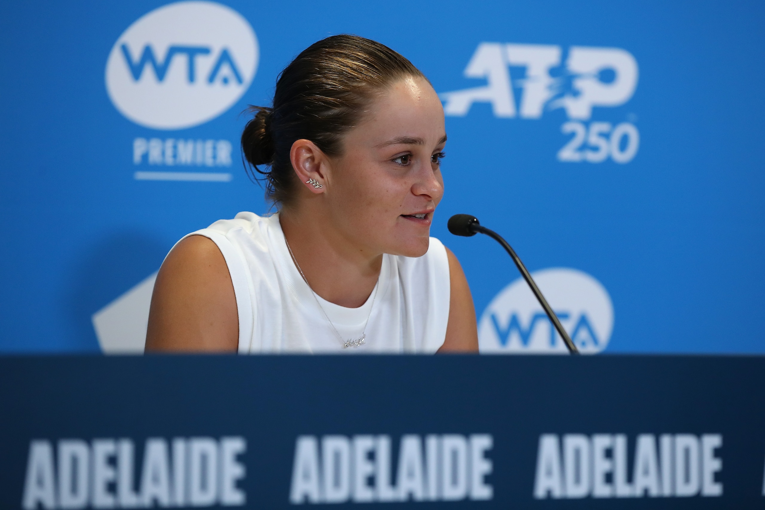 ADELAIDE, AUSTRALIA - JANUARY 16: Ashleigh Barty of Australia addresses the media after winning her singles match against Marketa Vondrousova of the Czech Republic during day five of the 2020 Adelaide International at Memorial Drive on January 16, 2020 i ADELAIDE, AUSTRALIA - JANUARY 16: Ashleigh Barty of Australia addresses the media after winning her singles match against Marketa Vondrousova of the Czech Republic during day five of the 2020 Adelaide International at Memorial Drive on January 16, 2020 i