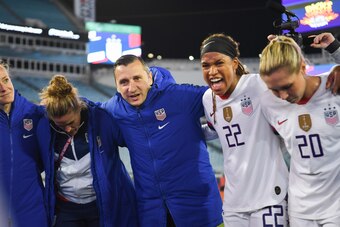 JACKSONVILLE, FL - NOVEMBER 10: Alyssa Naeher #1, head coach Vlatko Andonovski, Jessica McDonald #22 and Allie Long #20 of the United States celebrate their victory during a game between Costa Rica and USWNT at TIAA Bank Field on November 10, 2019 in Jack