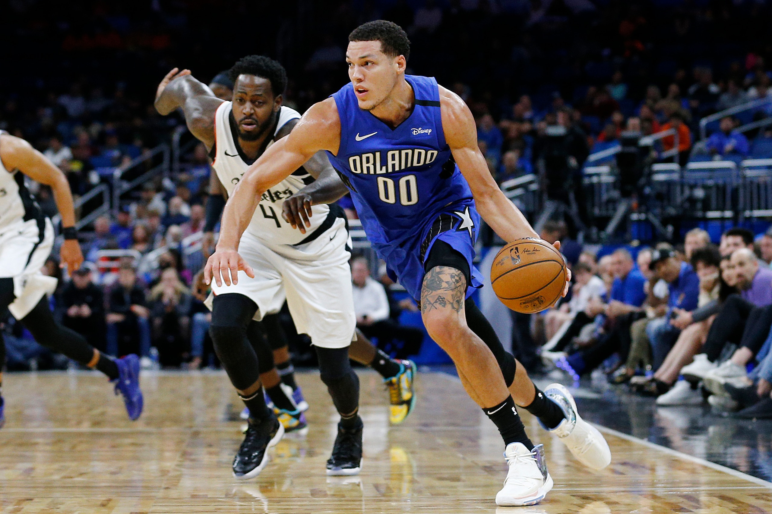 ORLANDO, FLORIDA - JANUARY 26:  Aaron Gordon #00 of the Orlando Magic drives to the basket against the LA Clippers during the second half at Amway Center on January 26, 2020 in Orlando, Florida. NOTE TO USER: User expressly acknowledges and agrees that, b