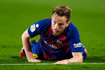BARCELONA, SPAIN - FEBRUARY 02: Ivan Rakitic of FC Barcelona reacts over the pitch during the Liga match between FC Barcelona and Levante UD at Camp Nou on February 02, 2020 in Barcelona, Spain. (Photo by Quality Sport Images/Getty Images)