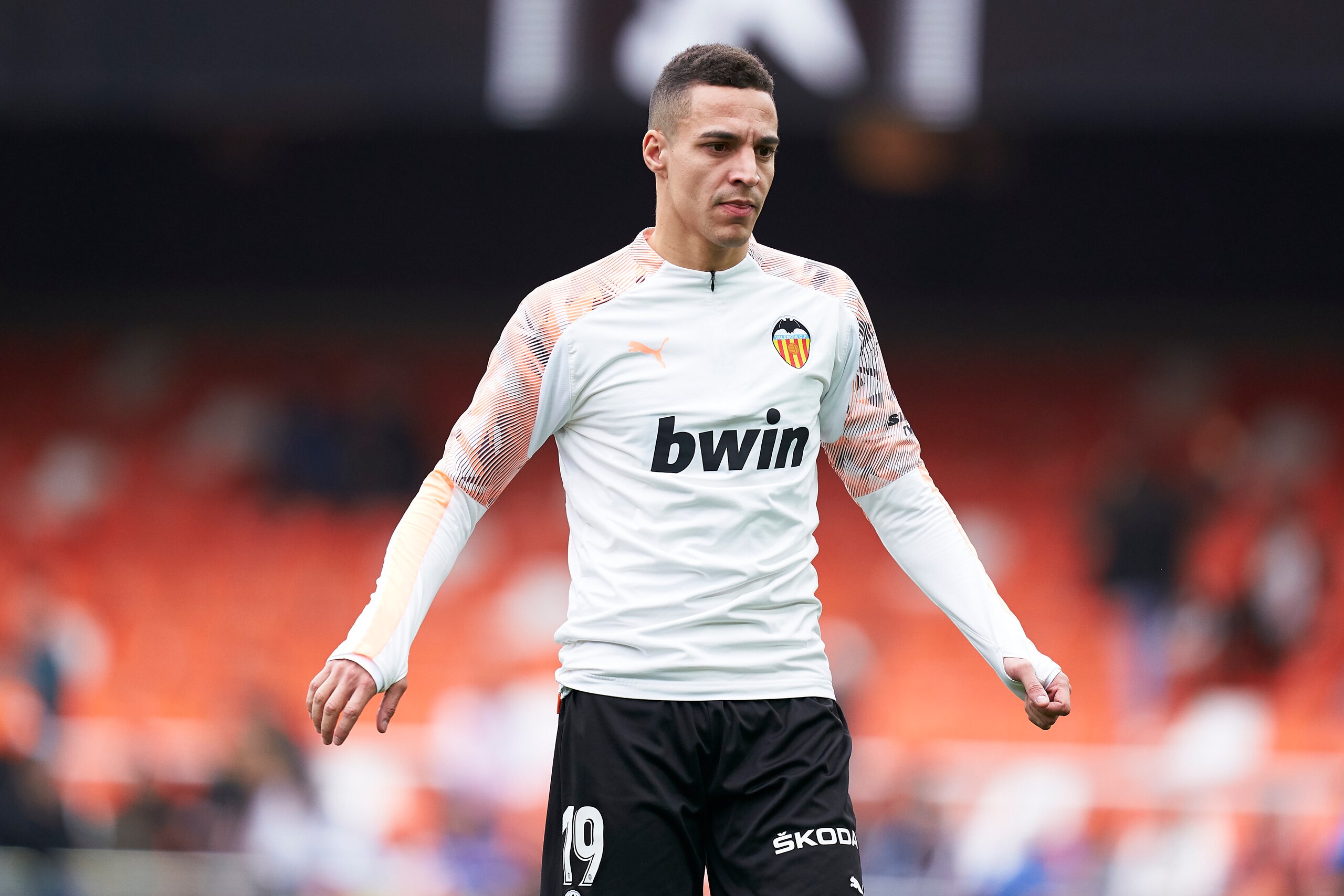 VALENCIA, SPAIN - JANUARY 25: Rodrigo Moreno of Valencia CF warms up prior to the La Liga match between Valencia CF and FC Barcelona at Estadio Mestalla on January 25, 2020 in Valencia, Spain. (Photo by Quality Sport Images/Getty Images)