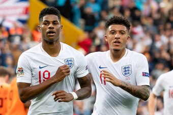 GUIMARAES, PORTUGAL - JUNE 06:Marcus Rashford of England celebrates after scoring his team's first goal with Jadon Sancho of England during the UEFA Nations League Semi-Final match between the Netherlands and England at Estadio D. Afonso Henriques on June
