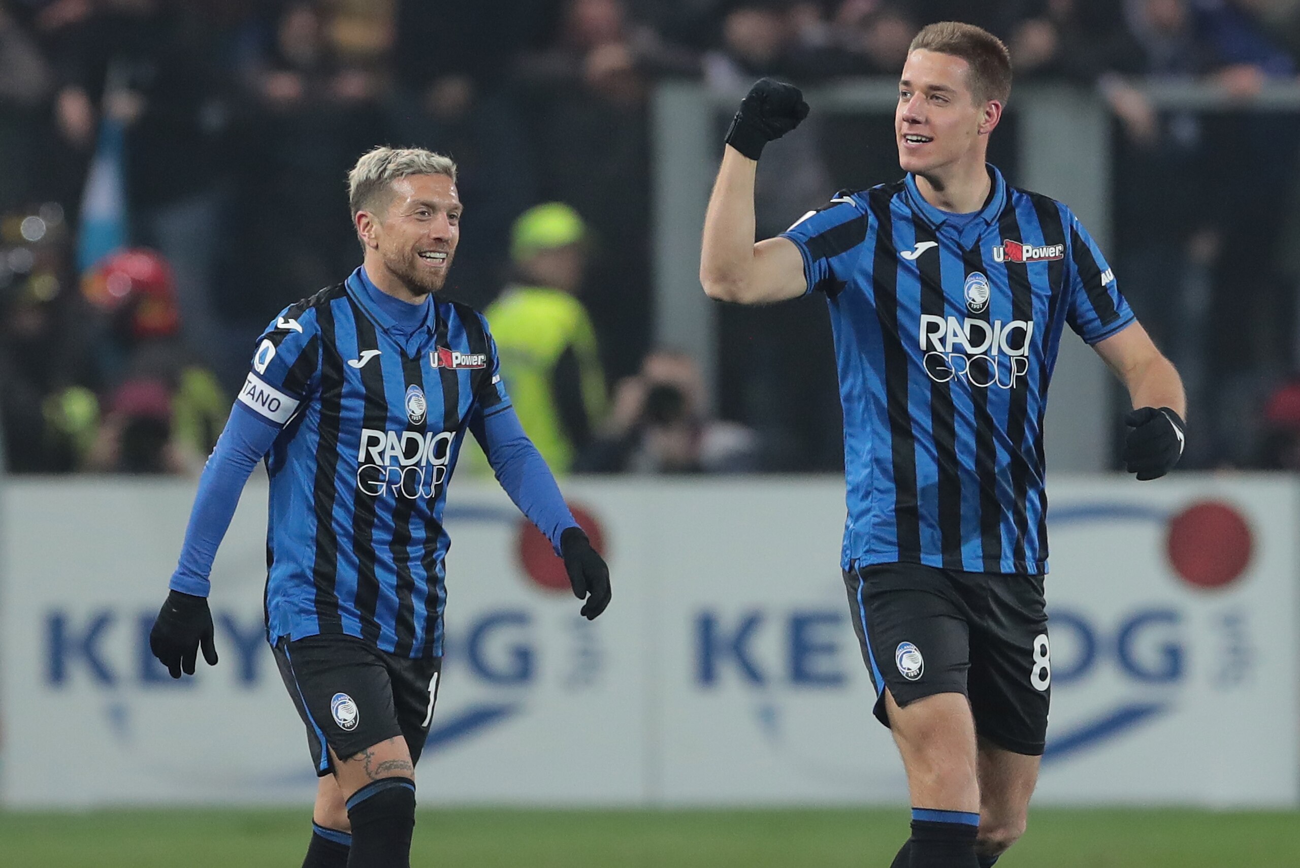 BERGAMO, ITALY - FEBRUARY 15: Mario Pasalic of Atalanta BC celebrates his goal with his team-mate Alejandro Gomez during the Serie A match between Atalanta BC and AS Roma at Gewiss Stadium on February 15, 2020 in Bergamo, Italy. (Photo by Emilio Andreol BERGAMO, ITALY - FEBRUARY 15: Mario Pasalic of Atalanta BC celebrates his goal with his team-mate Alejandro Gomez during the Serie A match between Atalanta BC and AS Roma at Gewiss Stadium on February 15, 2020 in Bergamo, Italy. (Photo by Emilio Andreol