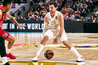 MADRID, SPAIN - NOVEMBER 22: Sergio Llull of Real Madrid in action during the 2019/2020 Turkish Airlines EuroLeague Regular Season Round 10 match between Real Madrid and CSKA Moscow at Wizink Center on November 22, 2019 in Madrid, Spain. (Photo by Sonia C