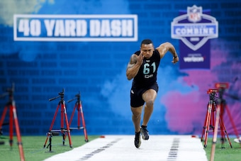 INDIANAPOLIS, IN - MARCH 01: Defensive back Antoine Winfield Jr. of Minnesota runs the 40-yard dash during the NFL Combine at Lucas Oil Stadium on February 29, 2020 in Indianapolis, Indiana. (Photo by Joe Robbins/Getty Images)