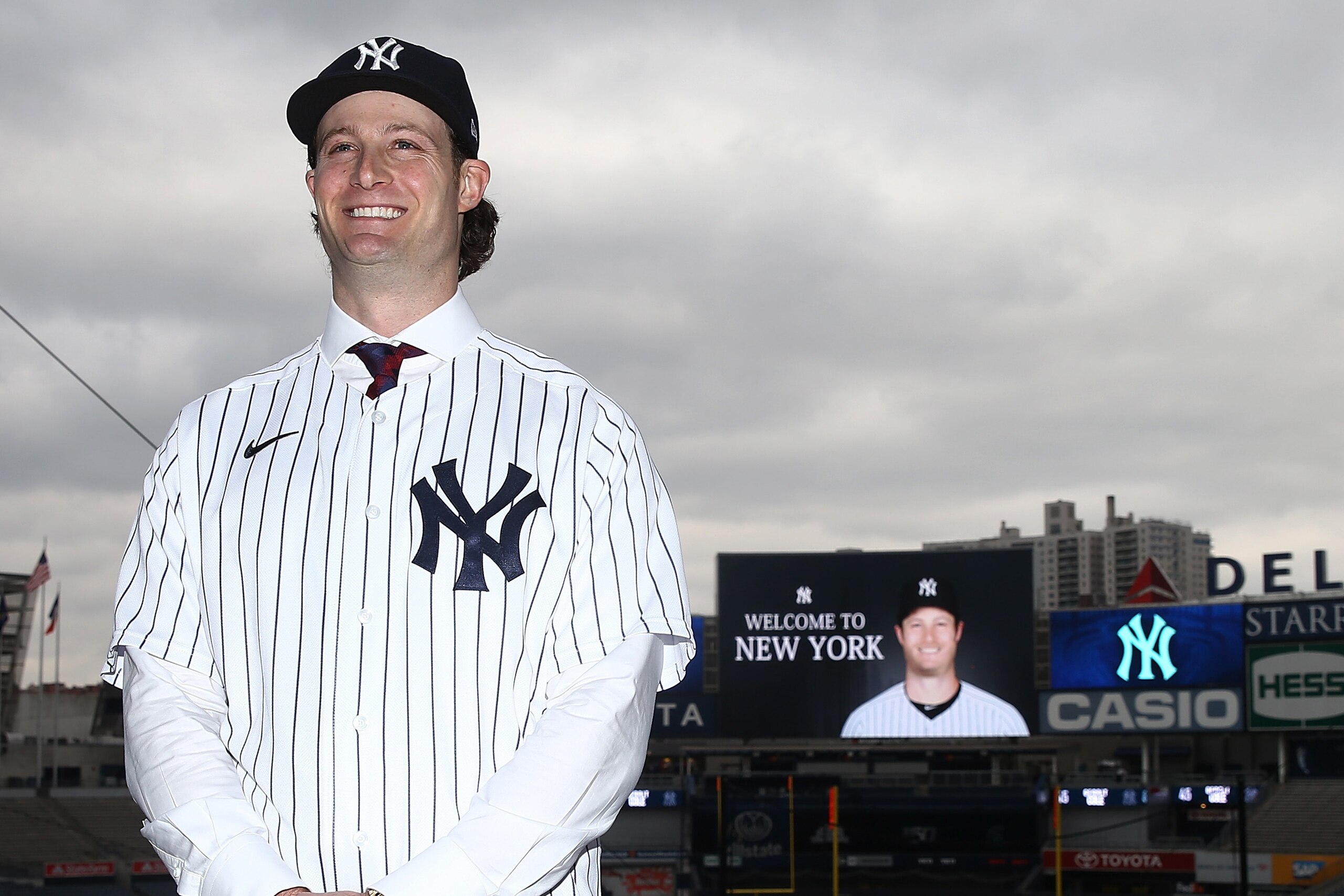 NEW YORK, NEW YORK - DECEMBER 18: Gerrit Cole pose for a photo at Yankee Stadium during a press conference at Yankee Stadium on December 18, 2019 in New York City. (Photo by Mike Stobe/Getty Images) NEW YORK, NEW YORK - DECEMBER 18: Gerrit Cole pose for a photo at Yankee Stadium during a press conference at Yankee Stadium on December 18, 2019 in New York City. (Photo by Mike Stobe/Getty Images)