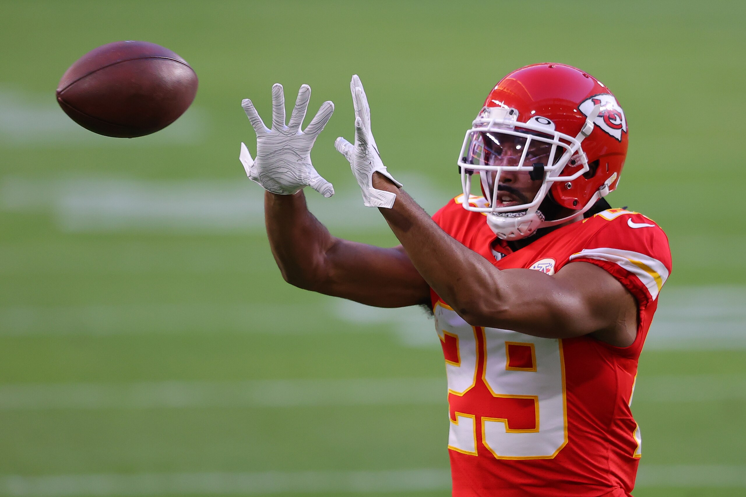 MIAMI, FLORIDA - FEBRUARY 02: Kendall Fuller #29 of the Kansas City Chiefs warms up before Super Bowl LIV at Hard Rock Stadium on February 02, 2020 in Miami, Florida. (Photo by Ronald Martinez/Getty Images) MIAMI, FLORIDA - FEBRUARY 02: Kendall Fuller #29 of the Kansas City Chiefs warms up before Super Bowl LIV at Hard Rock Stadium on February 02, 2020 in Miami, Florida. (Photo by Ronald Martinez/Getty Images)