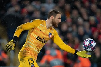 LIVERPOOL, ENGLAND - MARCH 11: Goalkeeper Jan Oblak of Atletico Madrid during the UEFA Champions League round of 16 second leg match between Liverpool FC and Atletico Madrid at Anfield on March 11, 2020 in Liverpool, United Kingdom.  (Photo by Visionhaus)