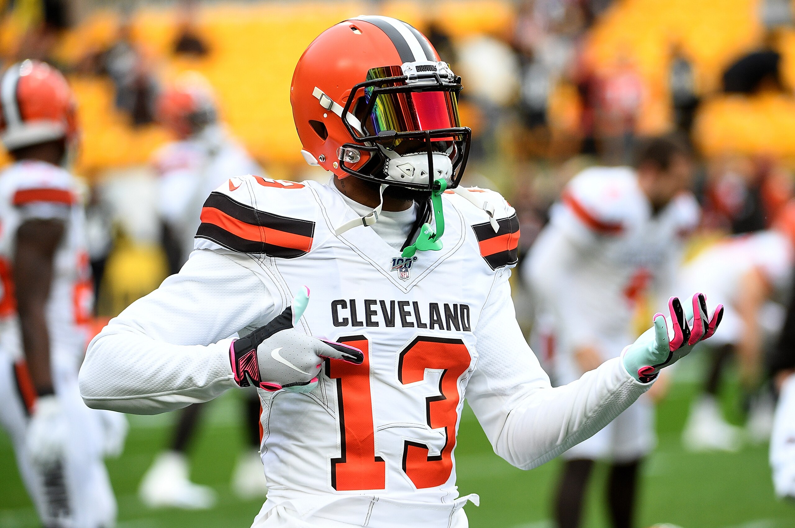 PITTSBURGH, PA - DECEMBER 01: Odell Beckham #13 of the Cleveland Browns warms up before the game against the Pittsburgh Steelers at Heinz Field on December 1, 2019 in Pittsburgh, Pennsylvania. (Photo by Justin Berl/Getty Images) PITTSBURGH, PA - DECEMBER 01: Odell Beckham #13 of the Cleveland Browns warms up before the game against the Pittsburgh Steelers at Heinz Field on December 1, 2019 in Pittsburgh, Pennsylvania. (Photo by Justin Berl/Getty Images)
