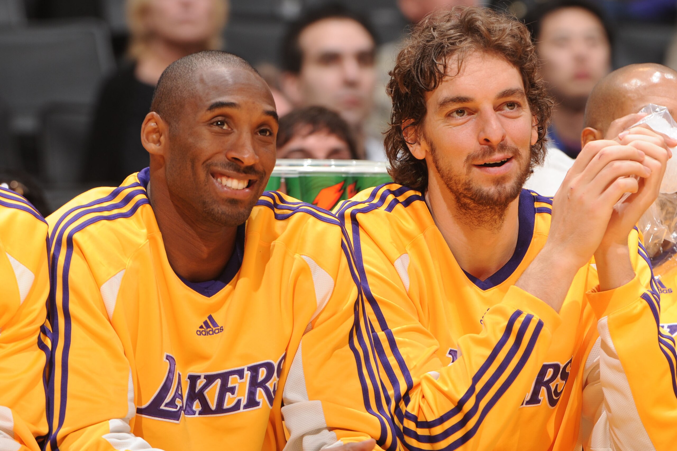 LOS ANGELES - NOVEMBER 21:  Kobe Bryant #24 and Pau Gasol #16 of the Los Angeles Lakers watch the game from the bench during the fourth quarter of their game against the Denver Nuggets at Staples Center on November 21, 2008 in Los Angeles, California. NOT