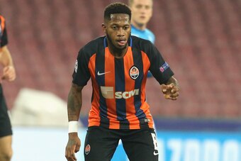 NAPLES, ITALY - NOVEMBER 21: Fred of Shakhtar Donetsk during the UEFA Champions League group F match between SSC Napoli and Shakhtar Donetsk at Stadio San Paolo on November 21, 2017 in Naples, Italy.  (Photo by Maurizio Lagana/Getty Images)