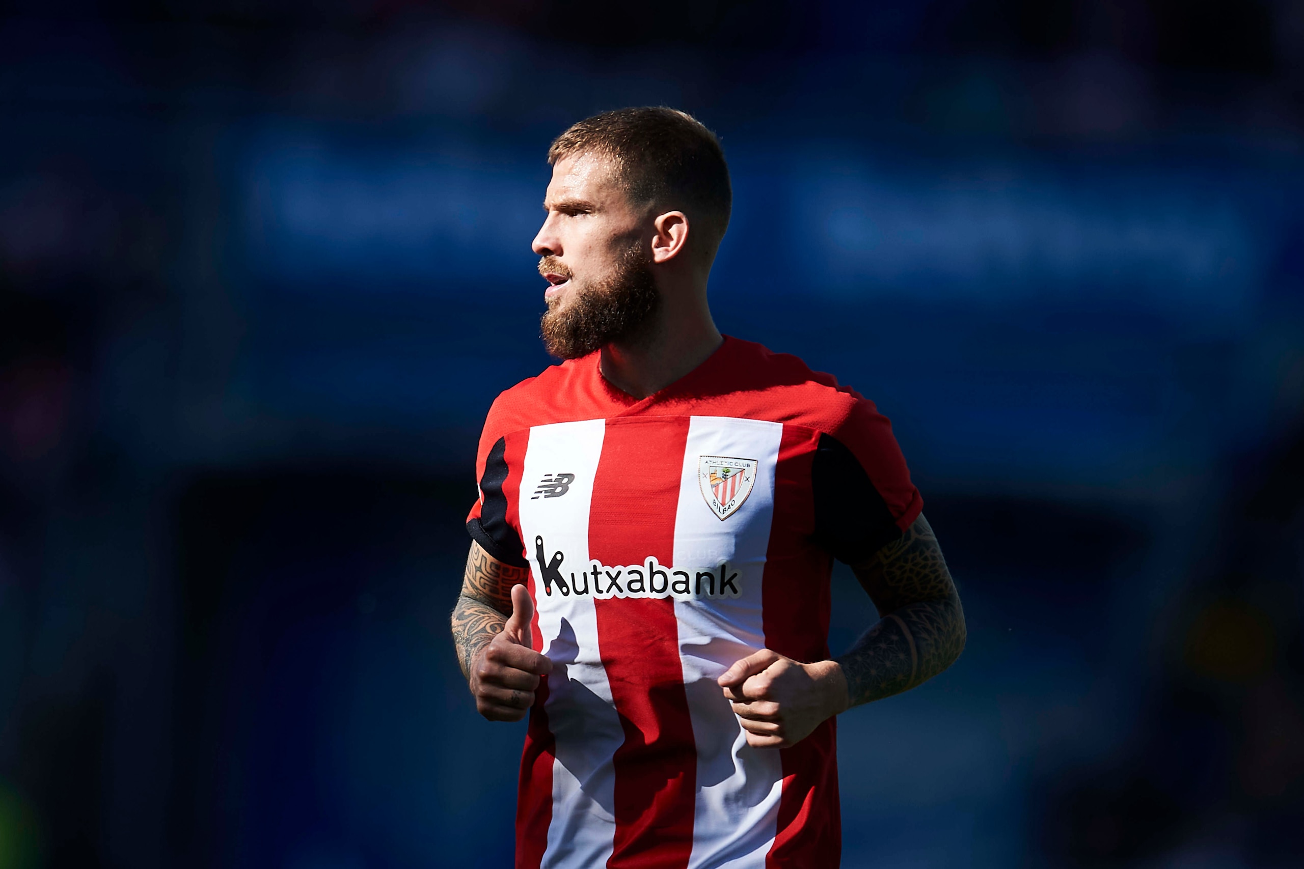 VITORIA-GASTEIZ, SPAIN - FEBRUARY 23: Inigo Martinez of Athletic Club reacts during the Liga match between Deportivo Alaves and Athletic Club at Estadio de Mendizorroza on February 23, 2020 in Vitoria-Gasteiz, Spain. (Photo by Juan Manuel Serrano Arce/Get