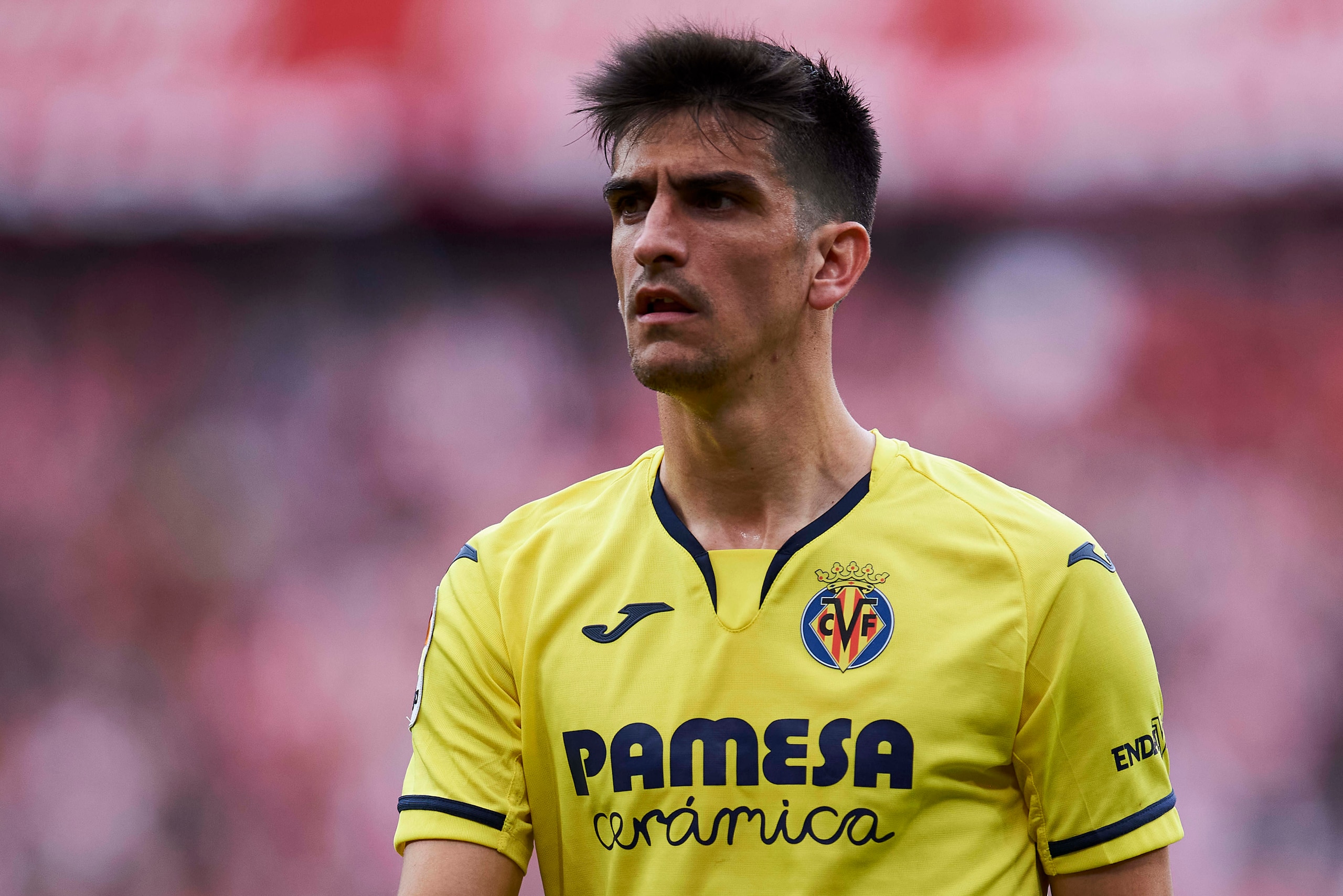 BILBAO, SPAIN - MARCH 01: Gerard Moreno of Villarreal CF reacts during the Liga match between Athletic Club and Villarreal CF at San Mames Stadium on March 01, 2020 in Bilbao, Spain. (Photo by Juan Manuel Serrano Arce/Getty Images)